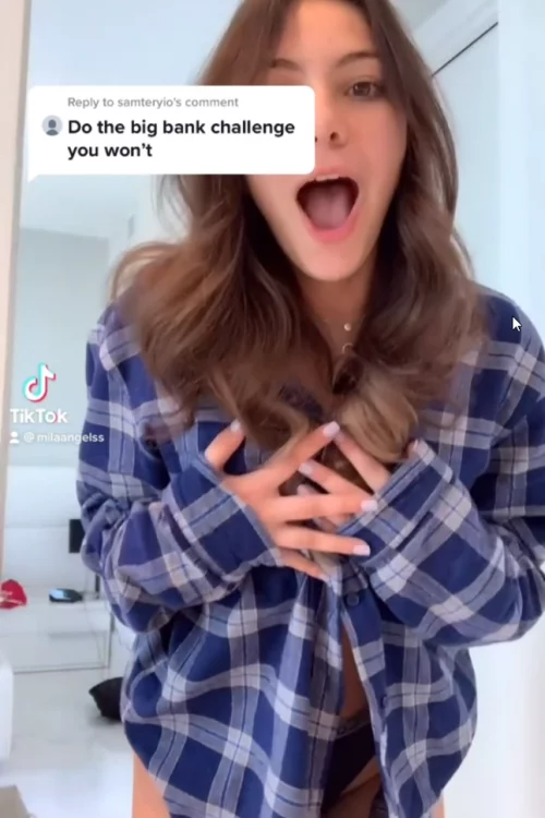 Showing Boobs to her TikTok followers